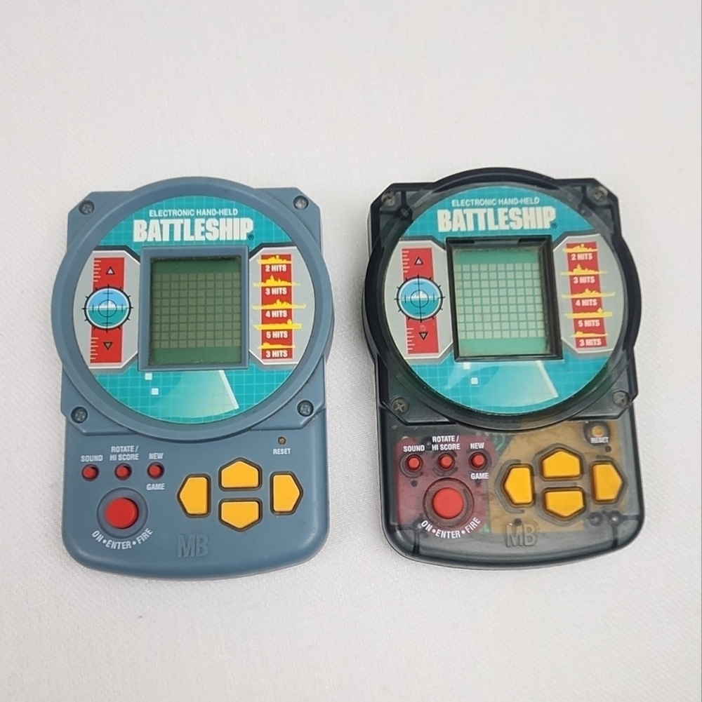 BATTLESHIP Electronic Hand-Held Milton Bradley Classic Board Game 1995